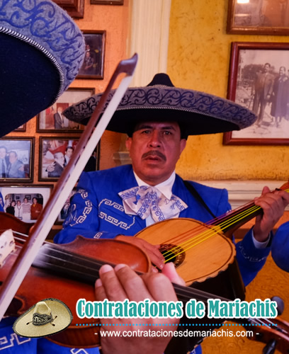 contratar mariachi en Coyoacán